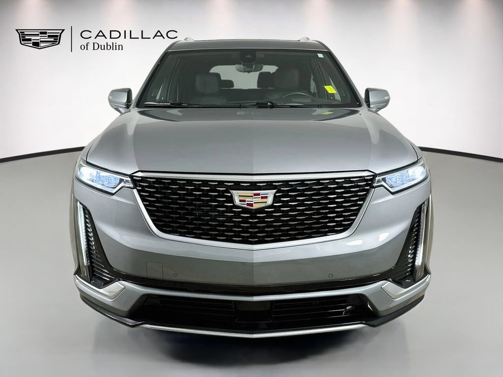 Certified 2025 Cadillac XT6 Premium Luxury w/ Platinum Package AWD/4WD image 2
