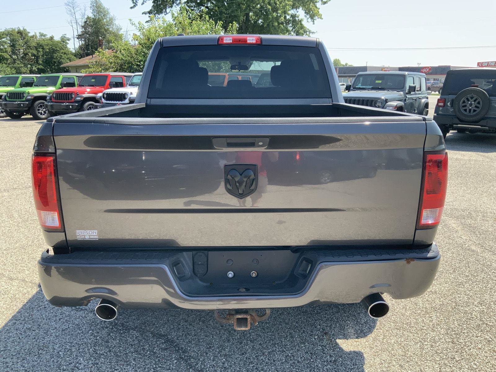 Used 2014 RAM 1500 Express AWD/4WD image 9