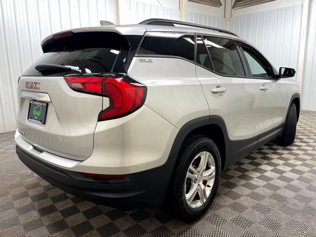 Certified 2018 GMC Terrain SLE w/ Driver Convenience Package image 17