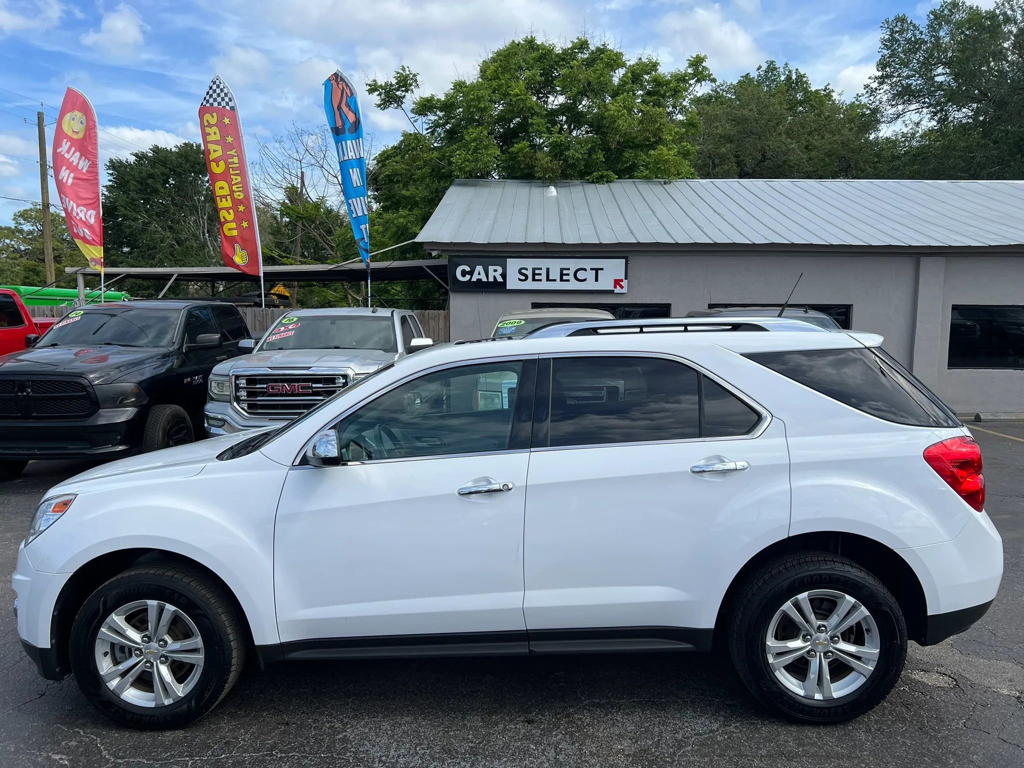 Used 2010 Chevrolet Equinox LTZ image 8