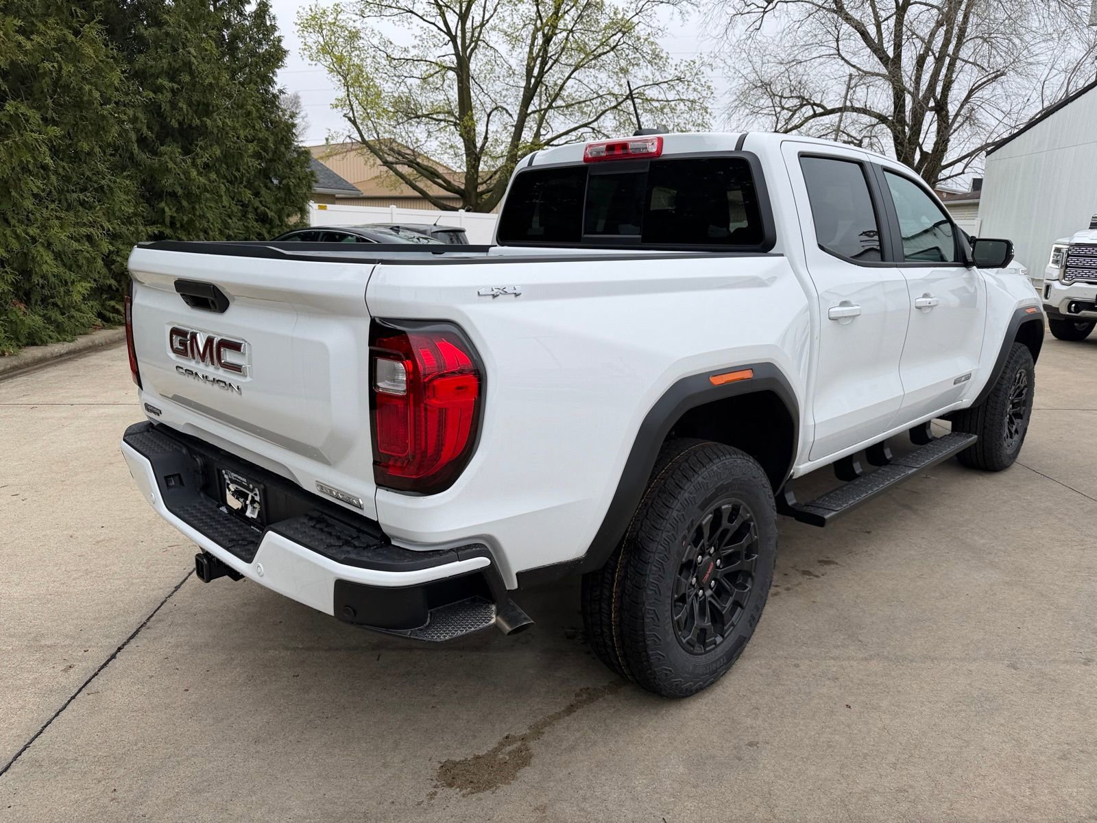 New 2026 GMC Canyon Elevation w/ Convenience Package image 36