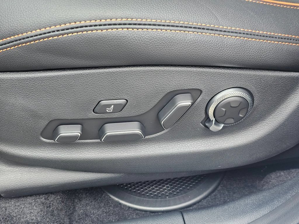 New 2026 Genesis GV70 2.5T Sport Prestige AWD/4WD image 33