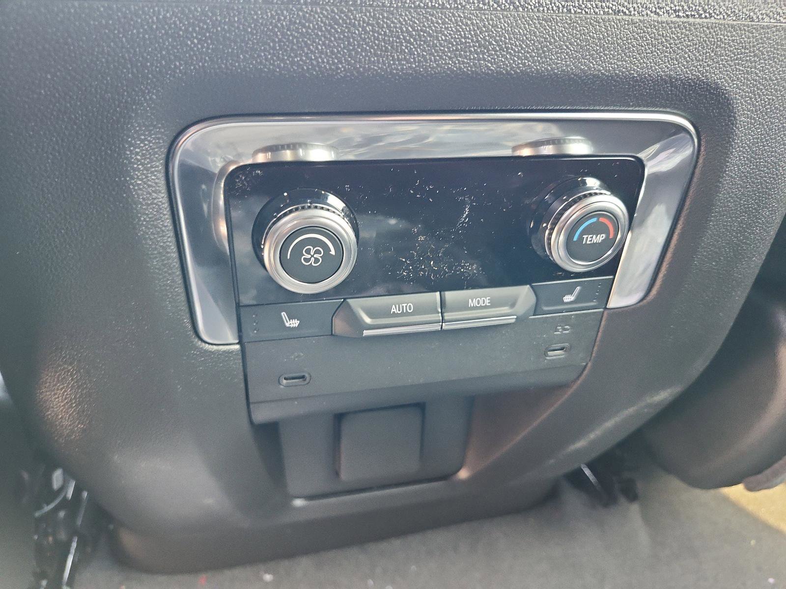 New 2026 GMC Yukon XL Denali w/ Sun & Power Step Package image 10