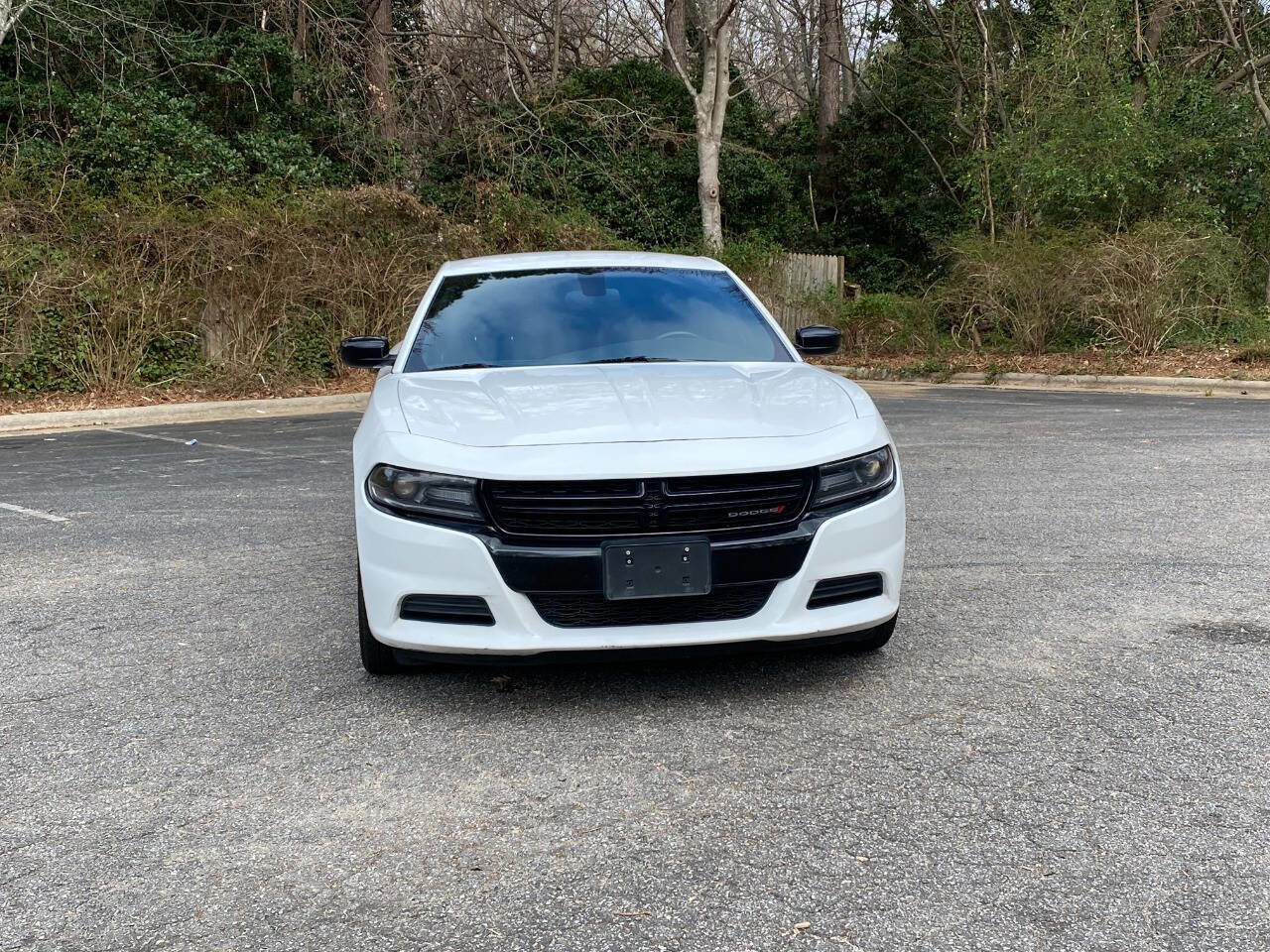 Used 2019 Dodge Charger SXT w/ Blacktop Package image 2