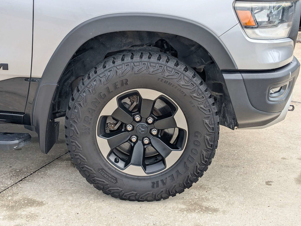 Used 2019 RAM 1500 Rebel w/ Level 1 Equipment Group AWD/4WD image 11