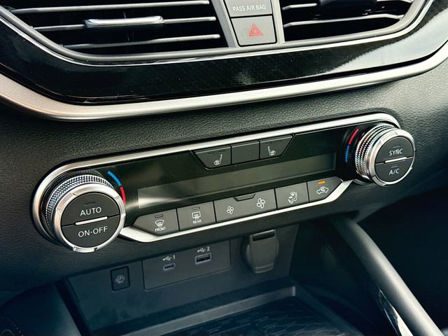 New 2025 Nissan Altima 2.5 SR w/ SR Premium Package image 11