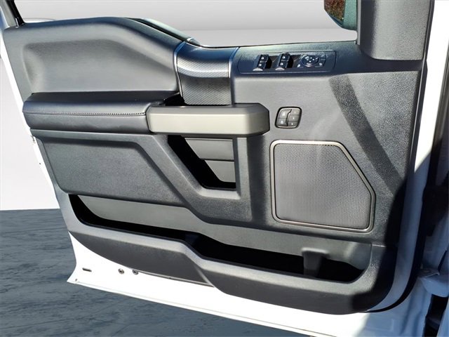 Used 2018 Ford F150 Raptor w/ Equipment Group 802A Luxury image 26