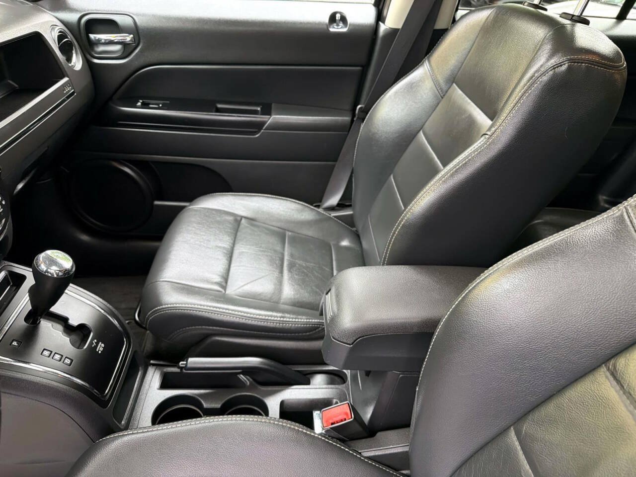 Used 2015 Jeep Patriot High Altitude AWD/4WD image 20