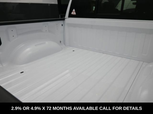 New 2026 RAM 1500 4x4 Crew Cab image 18