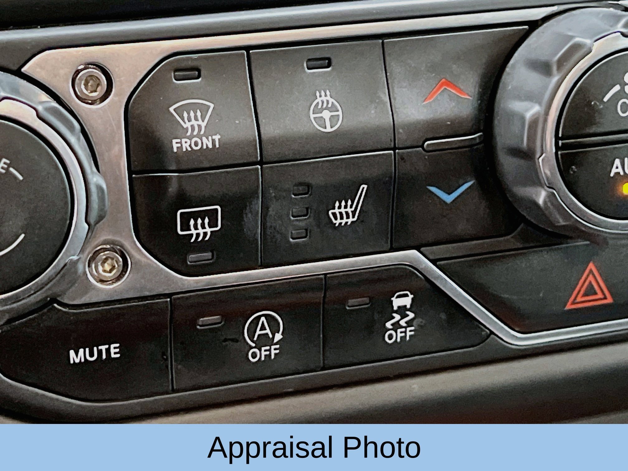 Used 2023 Jeep Gladiator Mojave w/ Cold Weather Group AWD/4WD image 22
