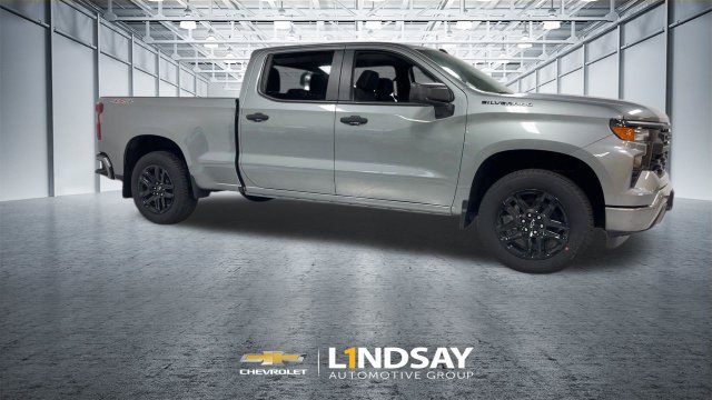 Used 2024 Chevrolet Silverado 1500 Custom w/ Rally Edition AWD/4WD image 3