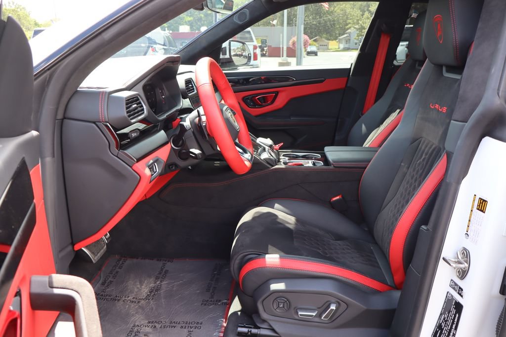 Used 2024 Lamborghini Urus S AWD/4WD image 4
