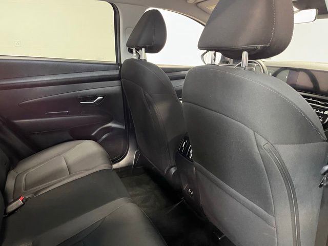 Used 2025 Hyundai Tucson SEL FWD image 13