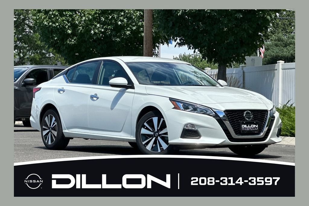 Used 2022 Nissan Altima 2.5 SV