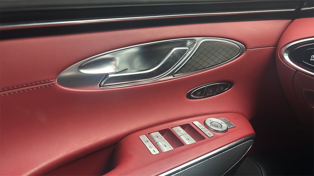 Used 2023 Genesis GV70 2.5T w/ Sport Prestige Package image 16