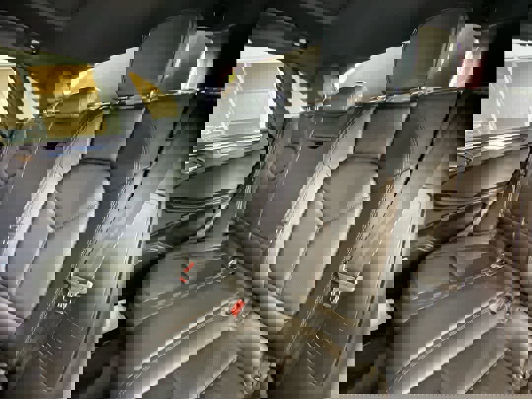 Used 2018 Porsche Macan S w/ Premium Package Plus image 23