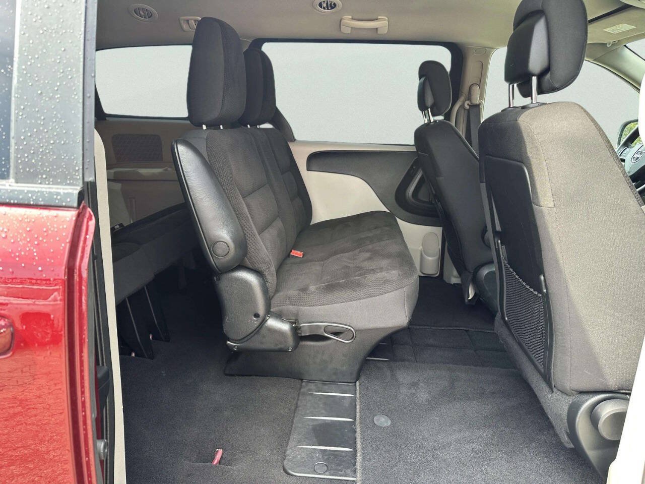 Used 2018 Dodge Grand Caravan SE w/ UConnect Hands-Free Group FWD image 29