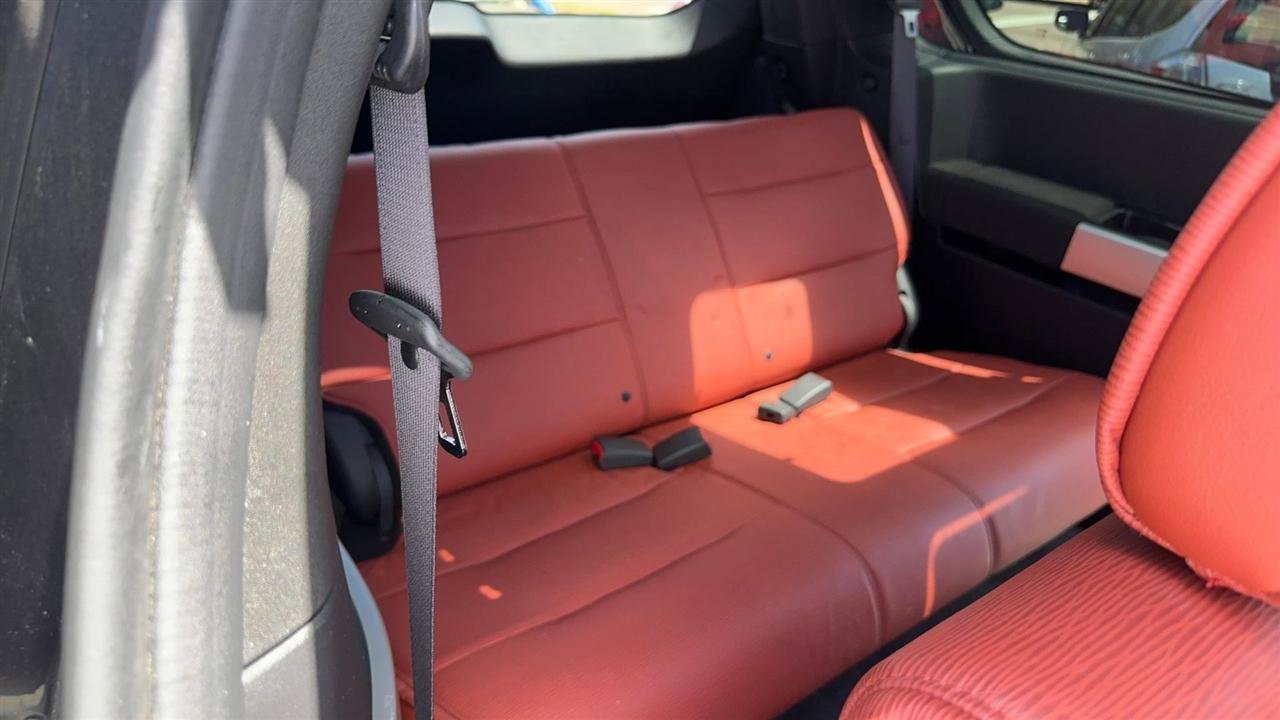 Used 2004 Nissan Quest SE w/ (SEA) Seat Pkg FWD image 33