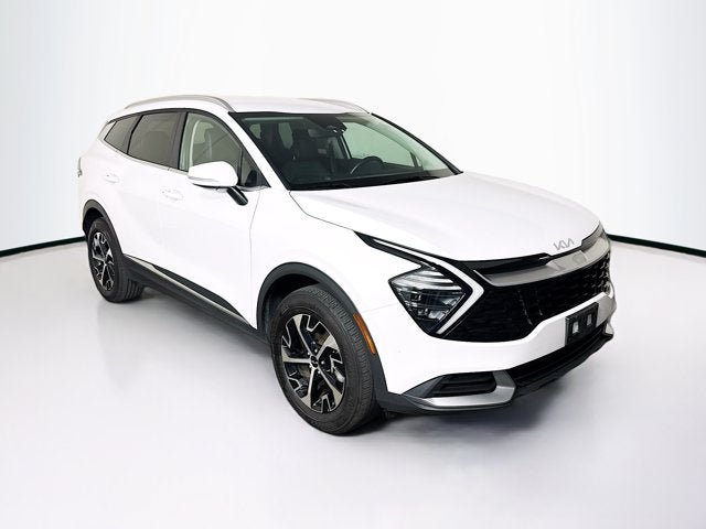 Used 2024 Kia Sportage EX AWD/4WD image 3