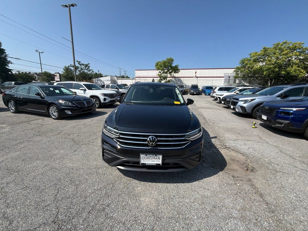 Used 2023 Volkswagen Tiguan SE FWD video 2