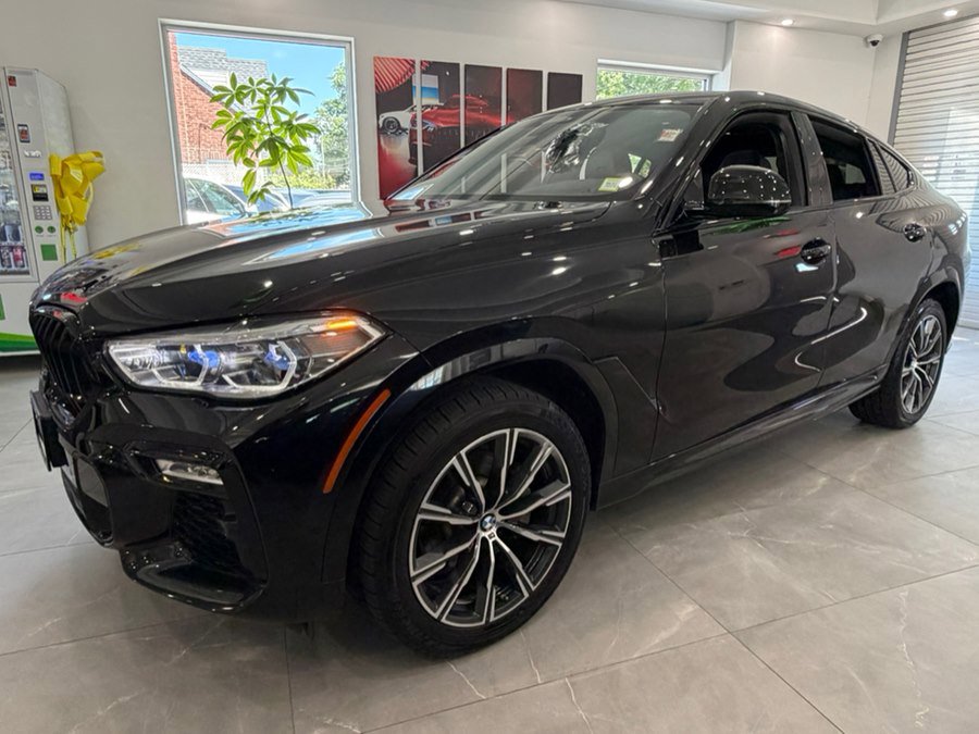 Used 2020 BMW X6 xDrive40i w/ M Sport Package AWD/4WD image 3