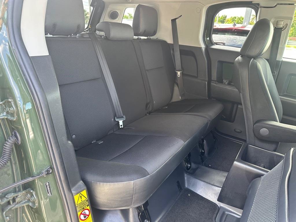 Used 2014 Toyota FJ Cruiser 4WD w/ Upgrade Package image 30