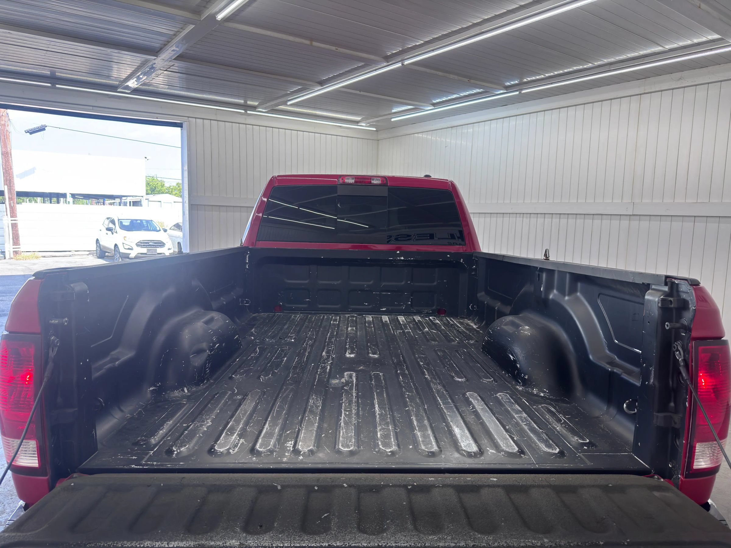 Used 2011 RAM 2500 SLT AWD/4WD image 13