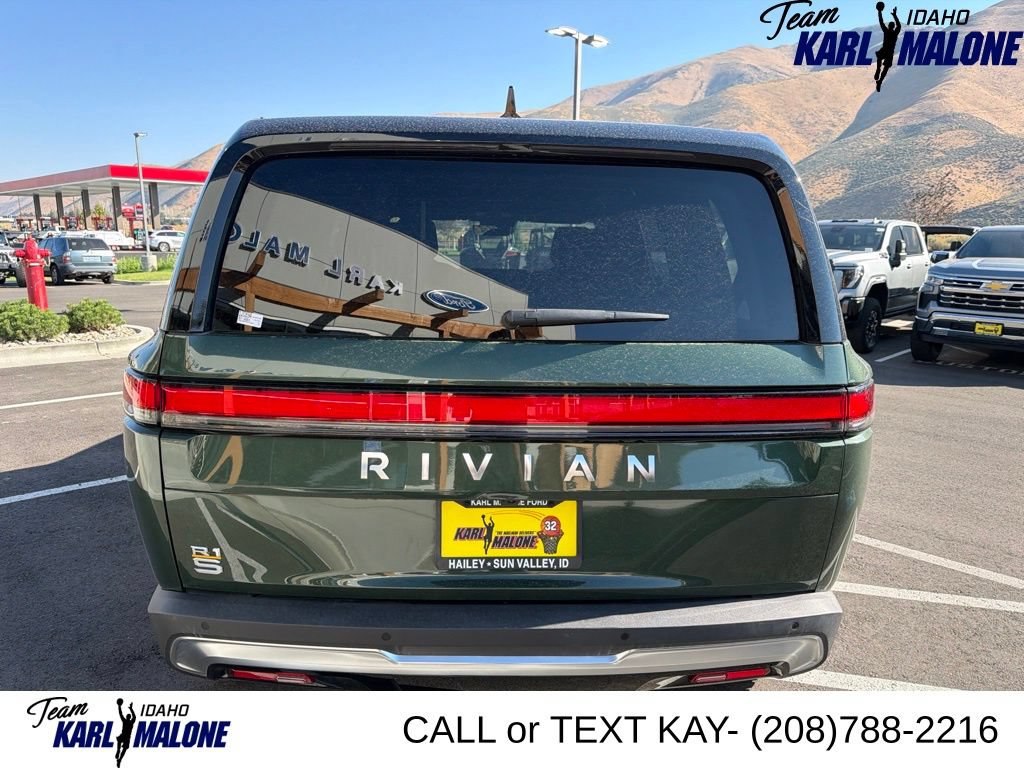 Used 2023 Rivian R1S Adventure AWD/4WD image 3