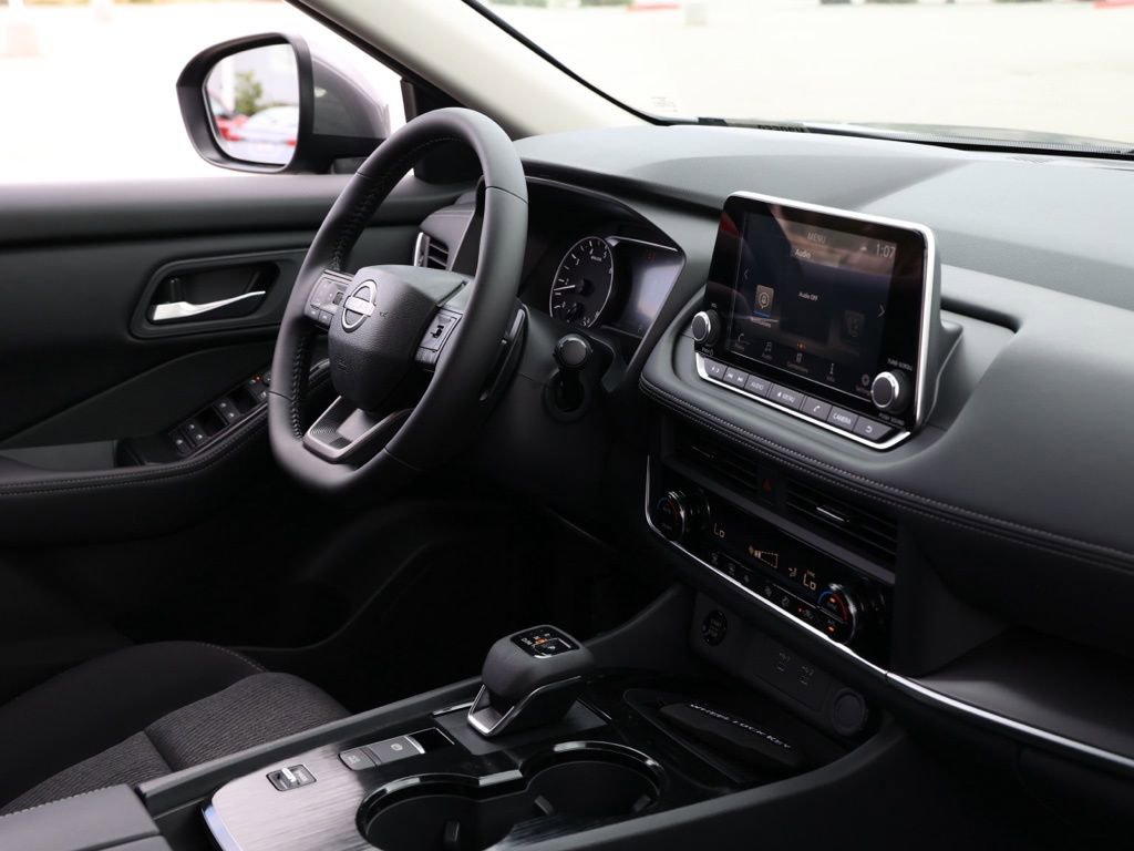 New 2026 Nissan Rogue SV image 20