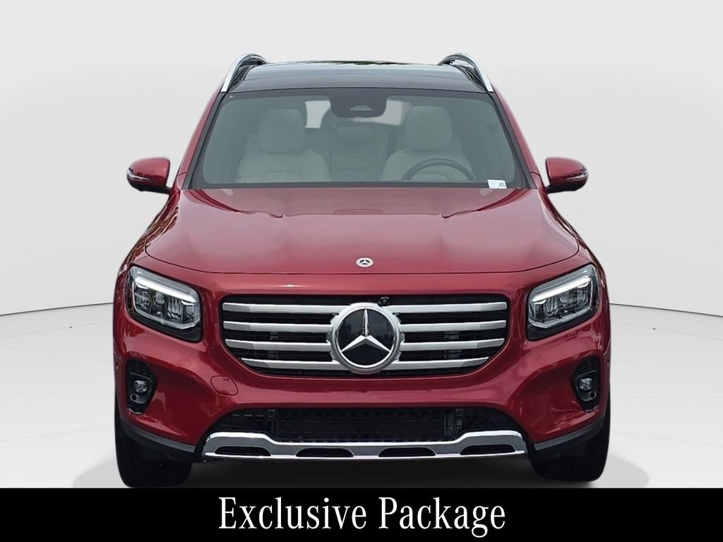 Used 2026 Mercedes-Benz GLB 250 image 2
