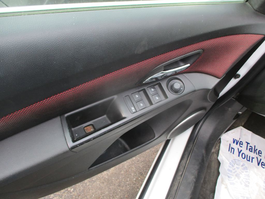 Used 2012 Chevrolet Cruze LT FWD image 9