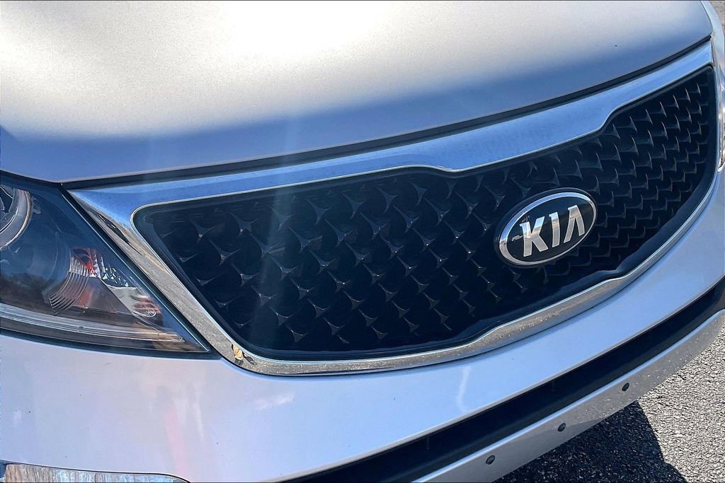 Used 2015 Kia Sportage LX FWD image 32