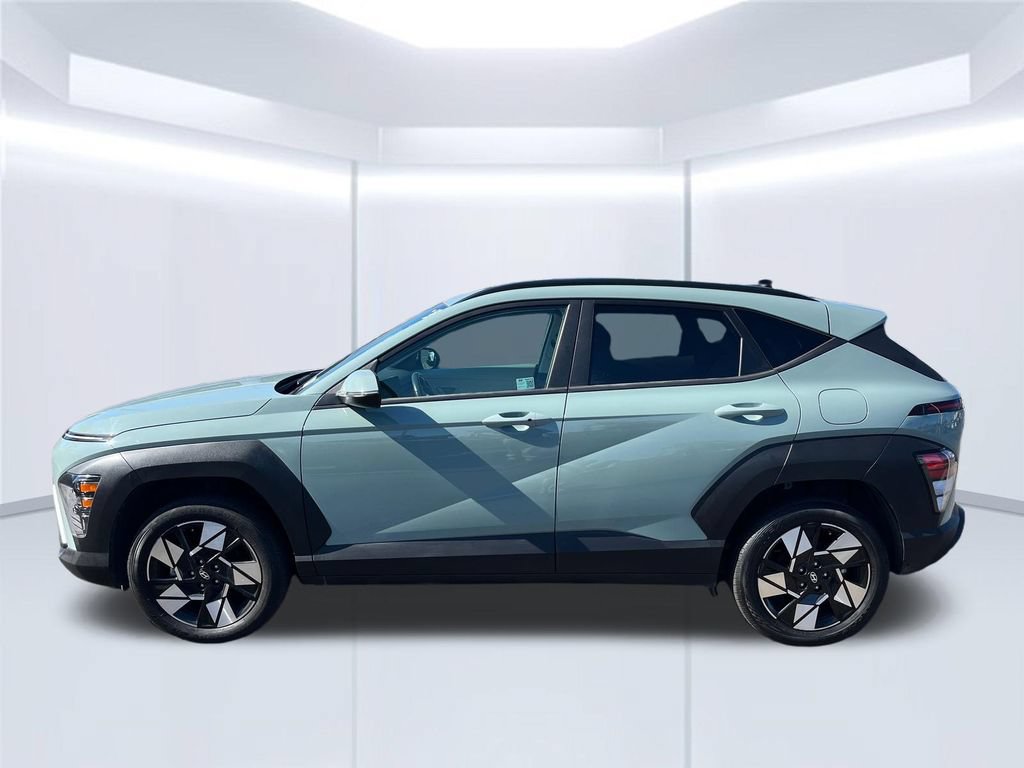 Used 2025 Hyundai Kona SEL AWD/4WD image 2