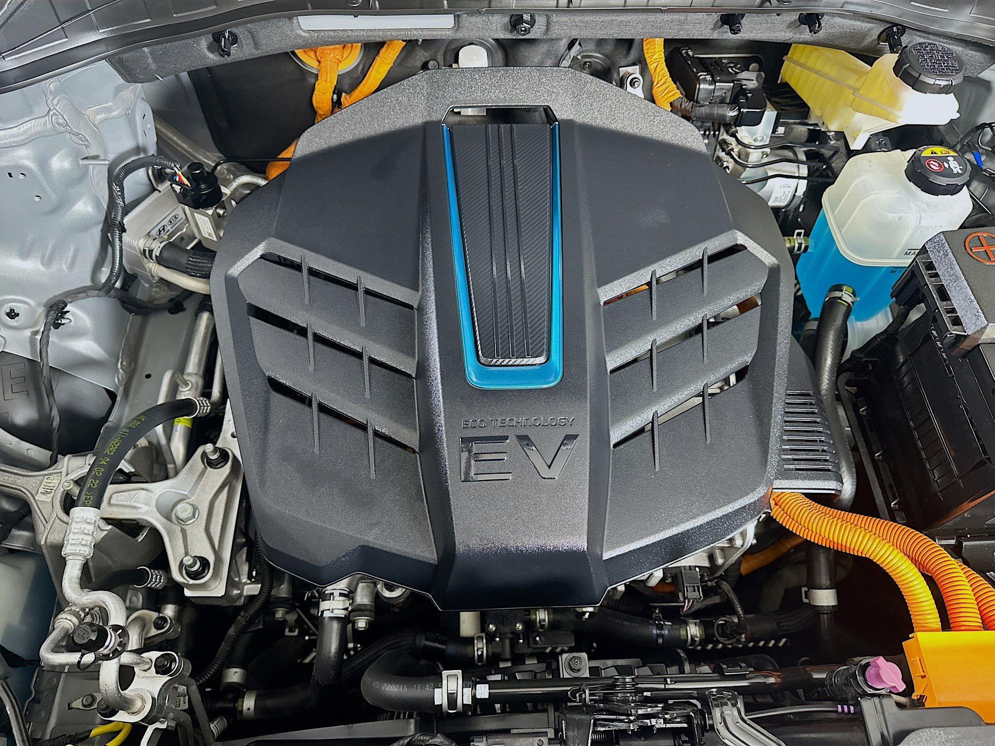 Used 2022 Kia Niro EX image 34