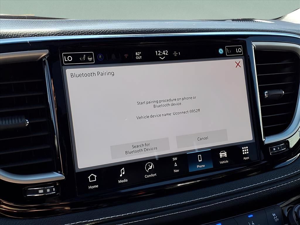 New 2026 Chrysler Pacifica Select FWD image 12