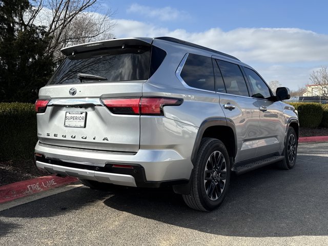 Used 2023 Toyota Sequoia Limited image 3