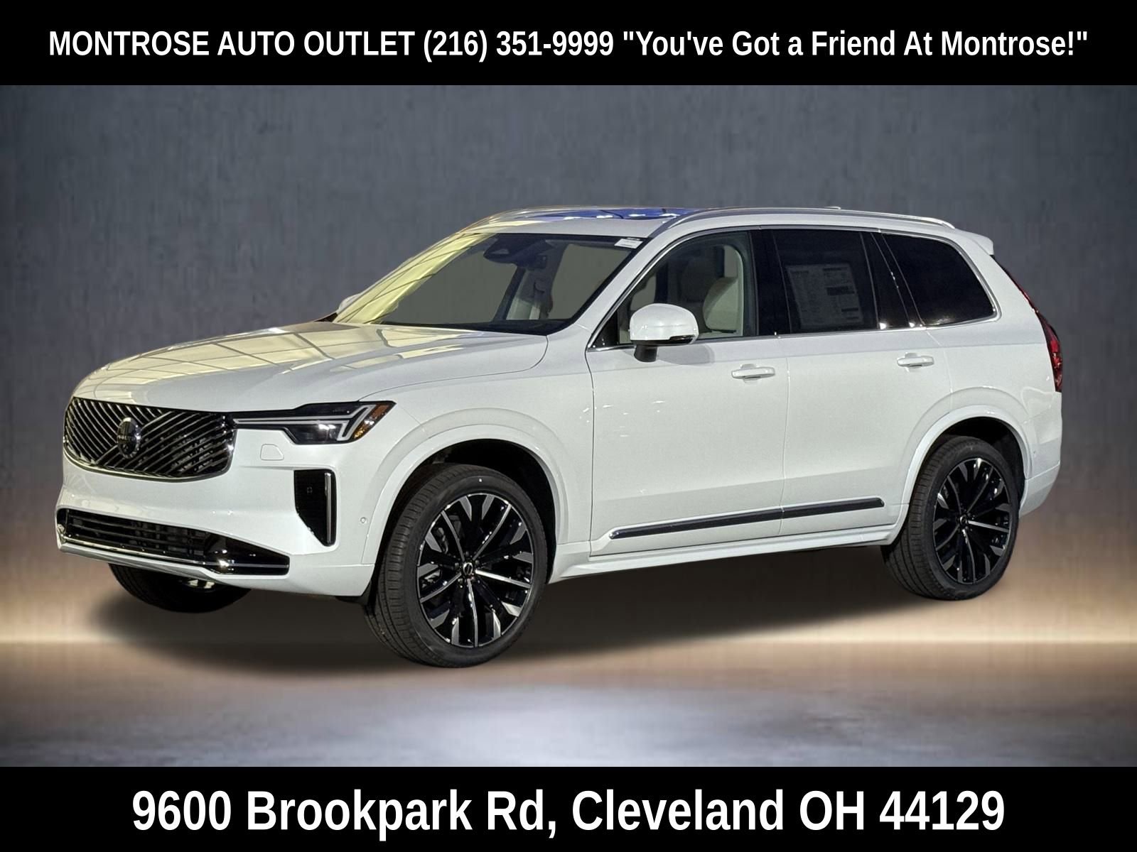 New 2026 Volvo XC90 B6 Ultra w/ Protection Package image 2