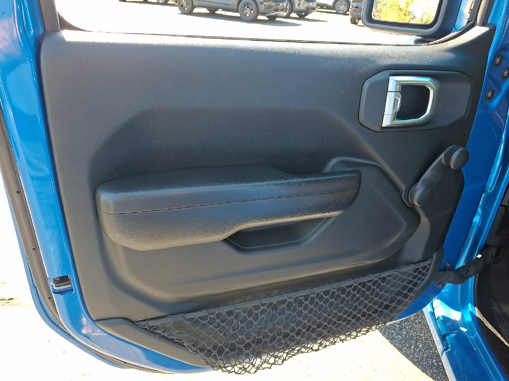 Used 2021 Jeep Wrangler Unlimited Sport AWD/4WD image 12