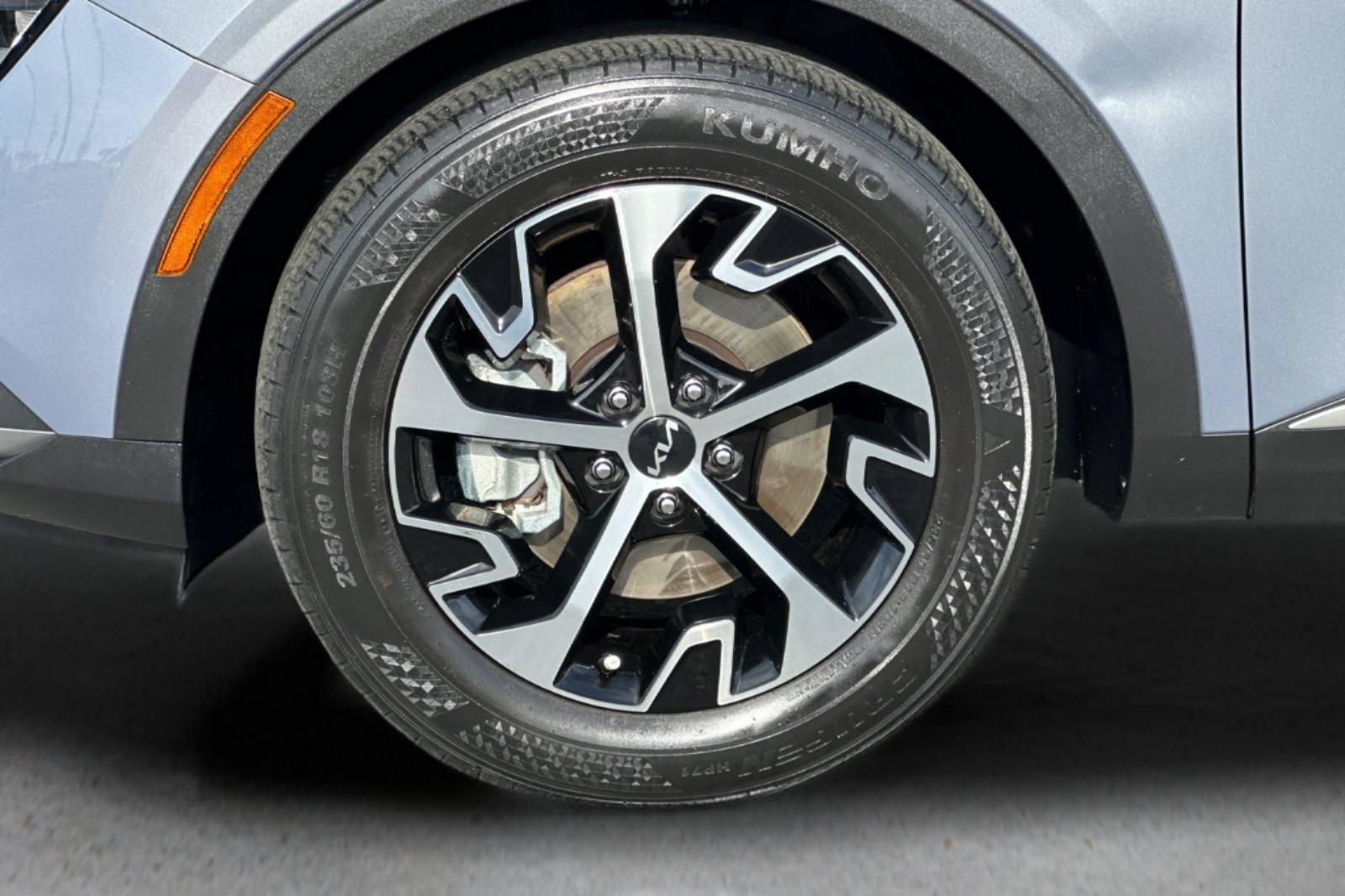 Used 2023 Kia Sportage EX FWD image 24