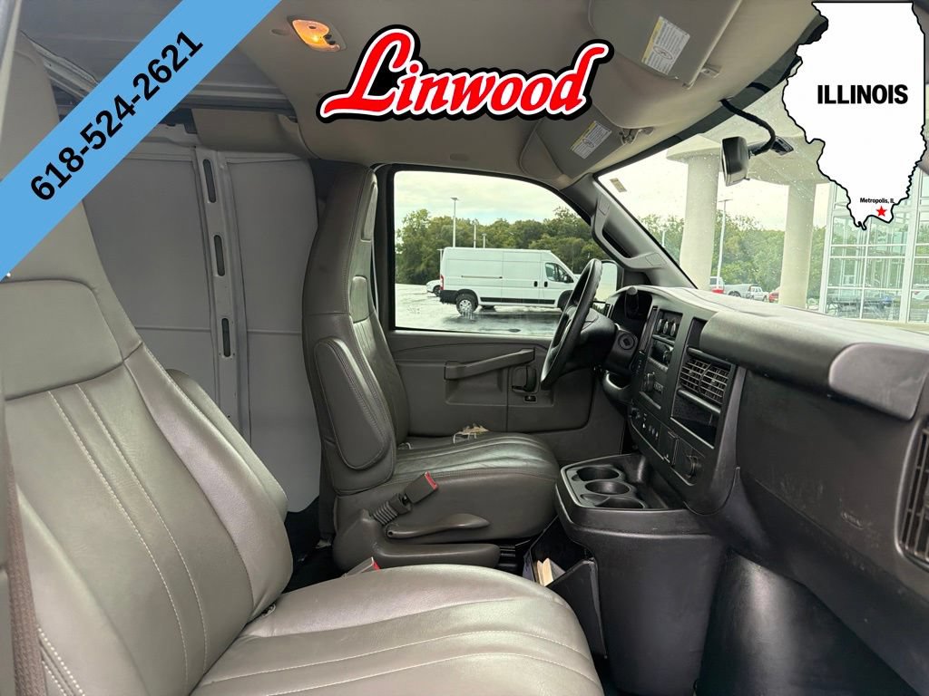 Used 2020 Chevrolet Express 2500 w/ Driver Convenience Package RWD image 8