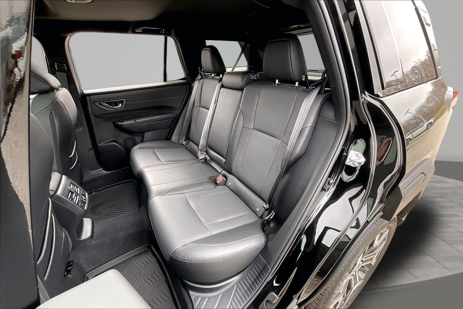 New 2026 Subaru Outback Touring XT AWD/4WD image 10
