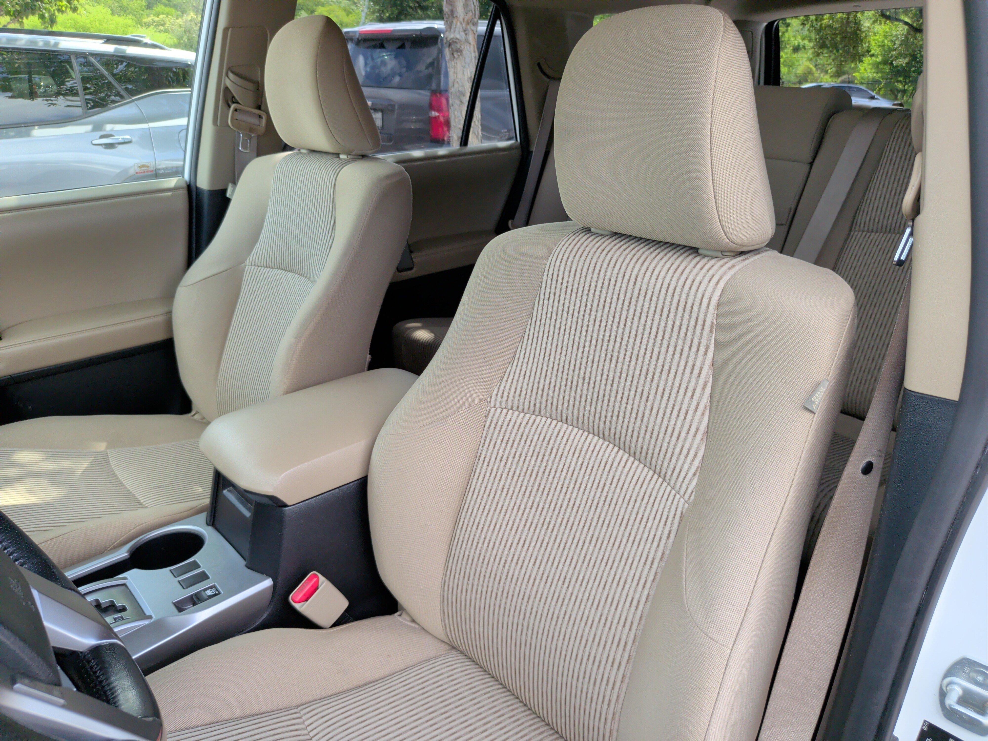 Used 2015 Toyota 4Runner SR5 AWD/4WD image 23