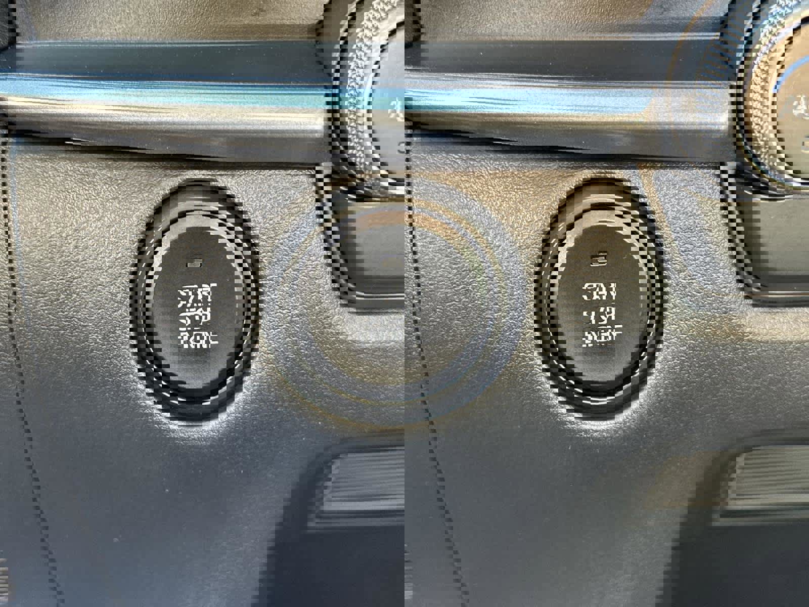 Used 2022 MAZDA CX-30 AWD 2.5 S w/ Select Package image 31