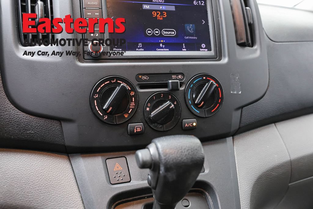 Used 2020 Nissan NV200 SV FWD image 19