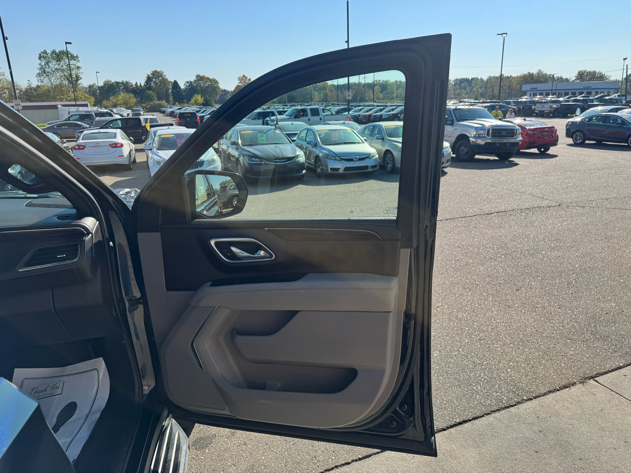 Used 2023 Chevrolet Tahoe LS image 16