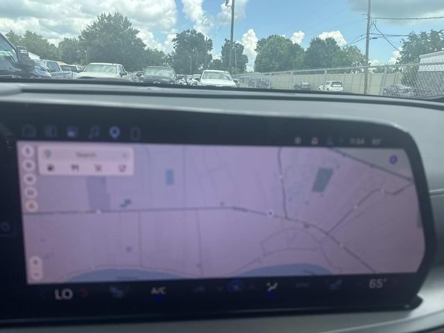 Used 2024 Chevrolet Traverse LT w/ LPO, Floor Liner Package FWD image 35