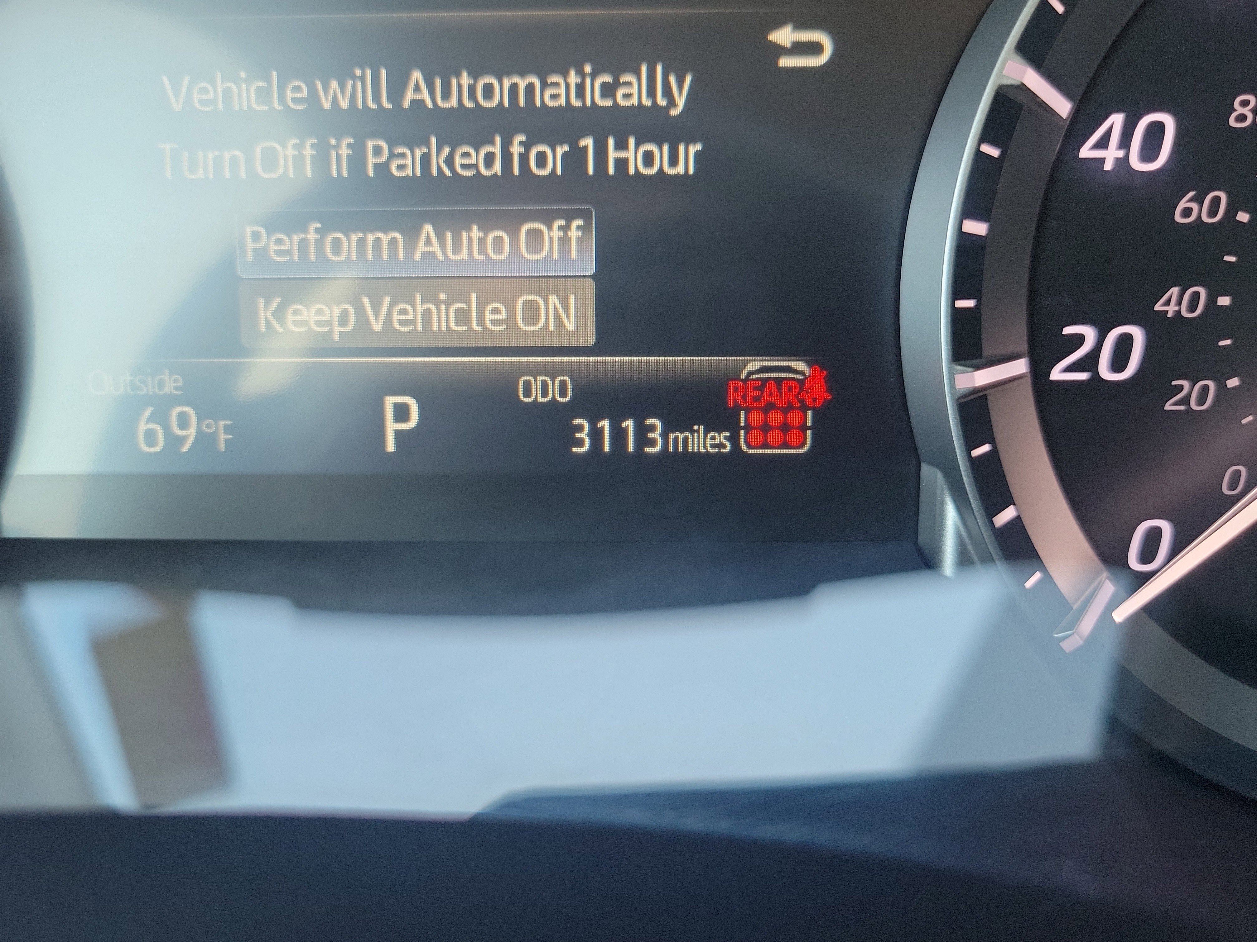 Used 2025 Toyota Highlander LE image 18