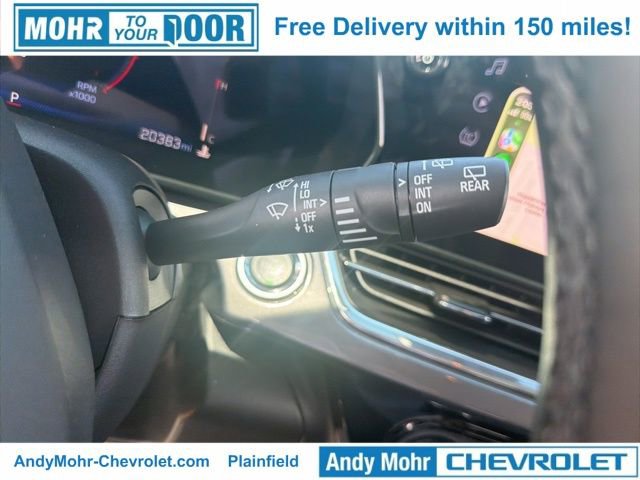 Used 2025 Chevrolet Trax ACTIV w/ Sunroof Package image 17