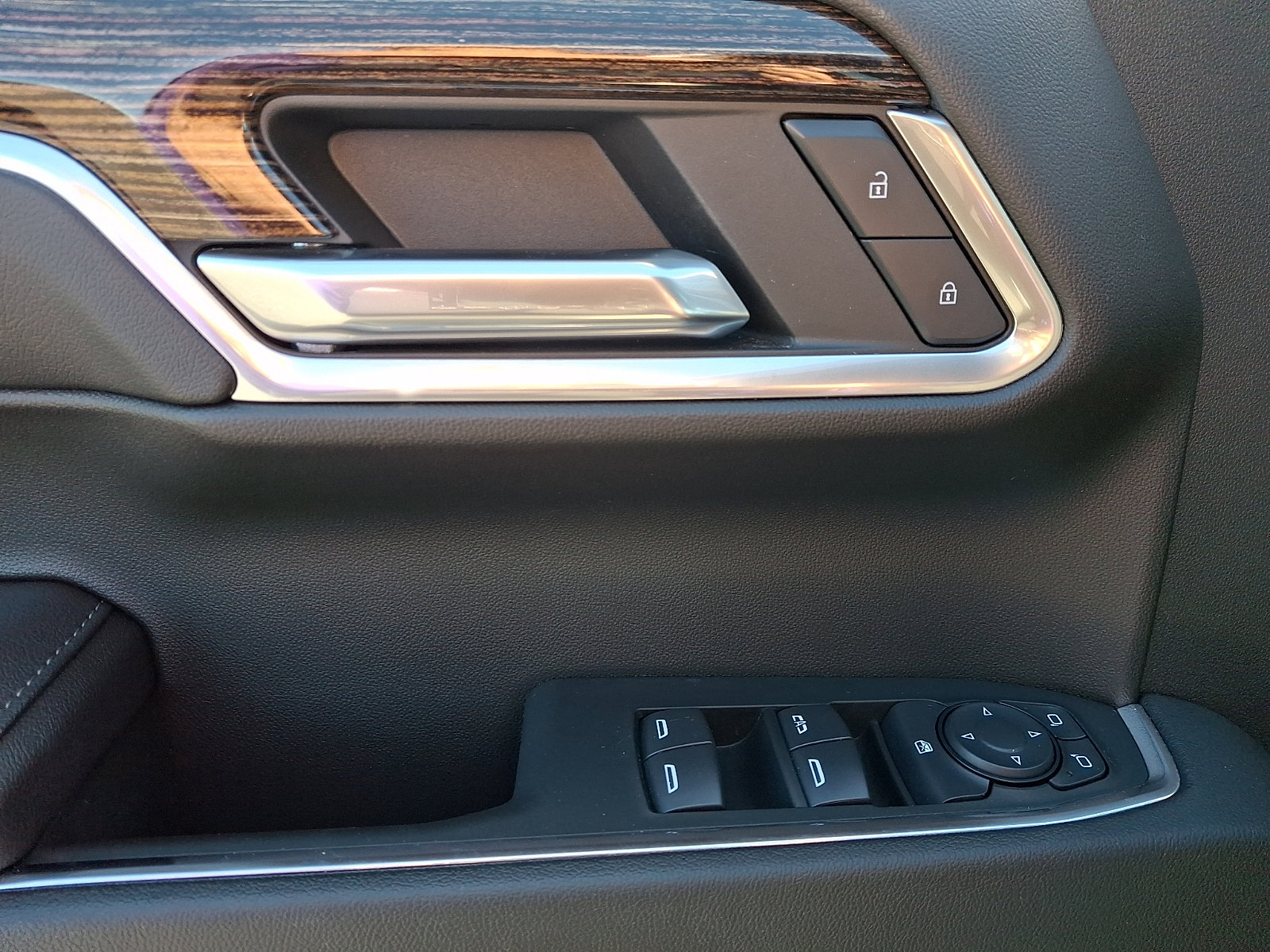 Certified 2024 GMC Sierra 1500 Elevation AWD/4WD image 12