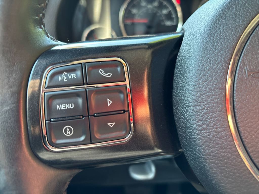 Used 2018 Jeep Wrangler Unlimited Rubicon image 31